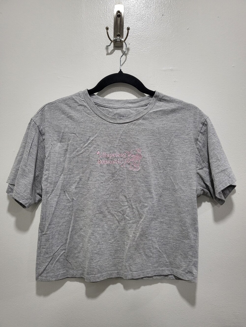 Grey Heathered Crop Tee "Hopeless Romantic" - Size Small